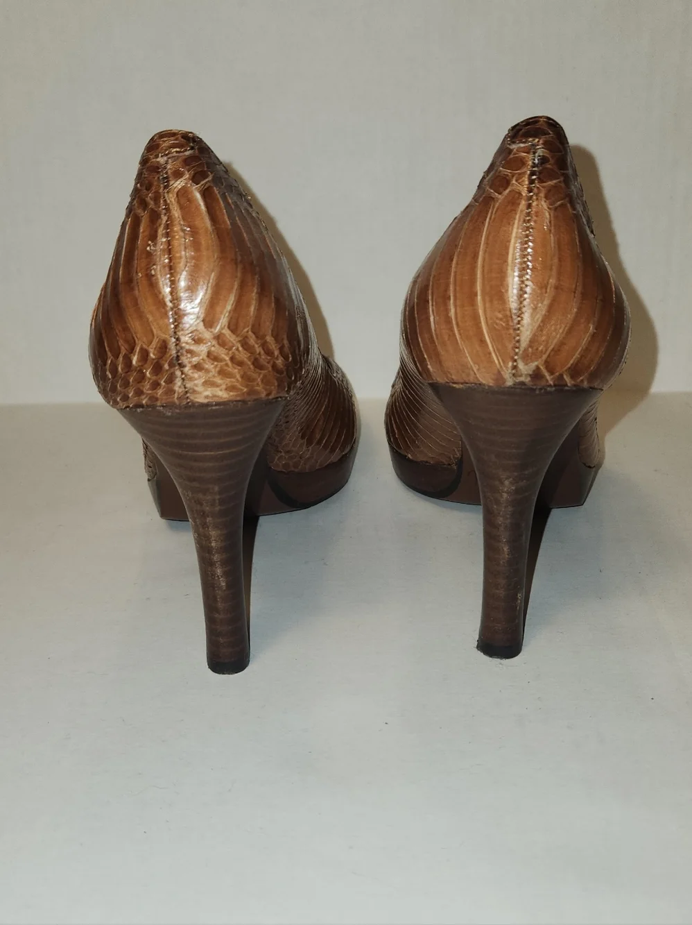 Ralph Lauren Kailee Snake Skin Snakeskin High Heels Pumps Stilletos Size 8 EUC